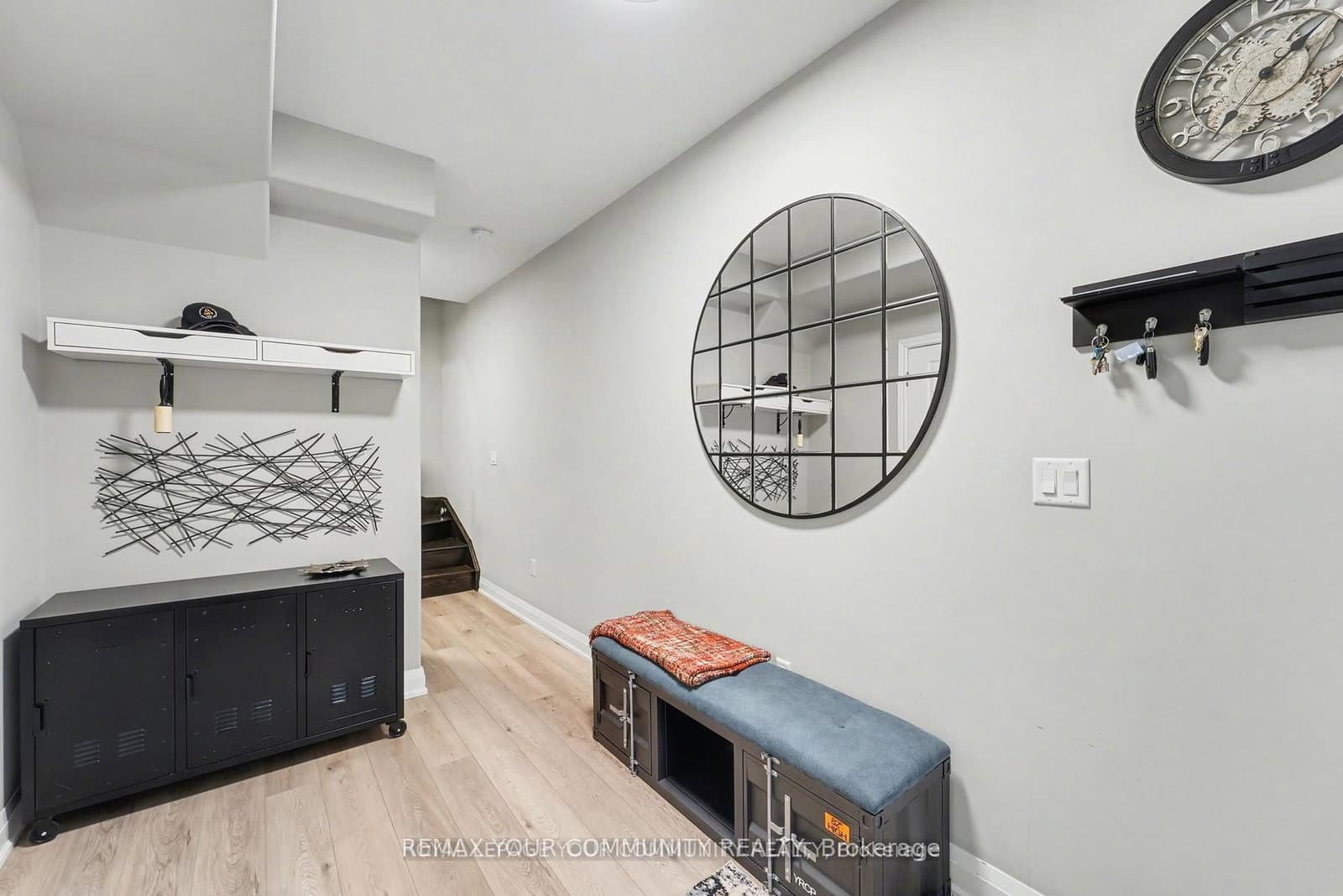 201 Westbank Trail, Unit 49 thumbnail 8