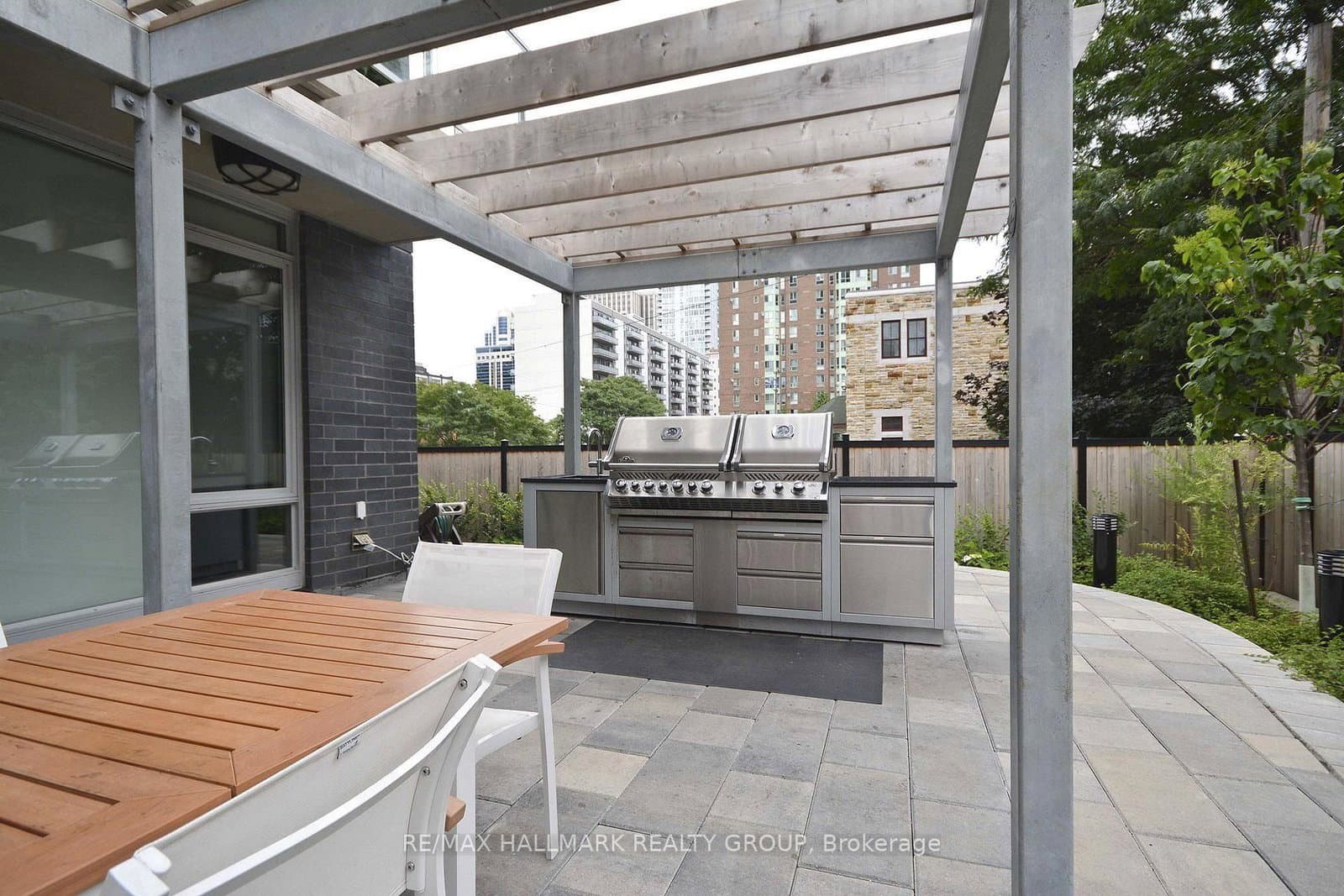 300 Lisgar Street, Unit 1111 thumbnail 21