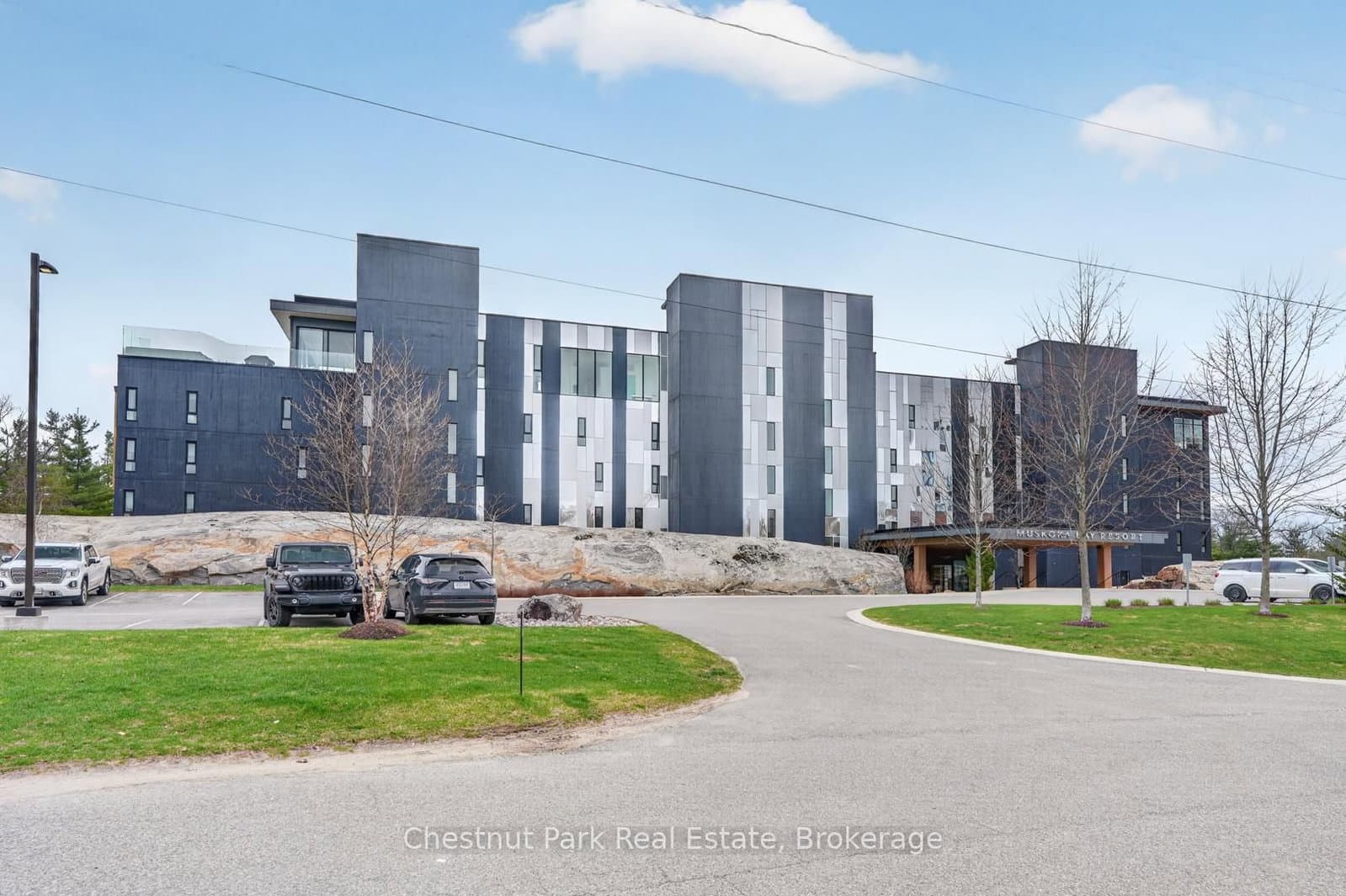 120 Carrick Trail, Unit 210 thumbnail 2
