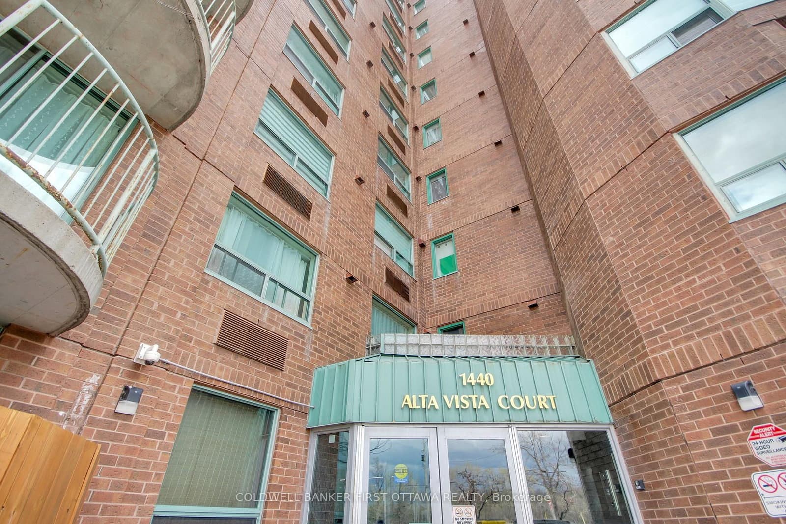1440 Heron Road, Unit 811 thumbnail 3