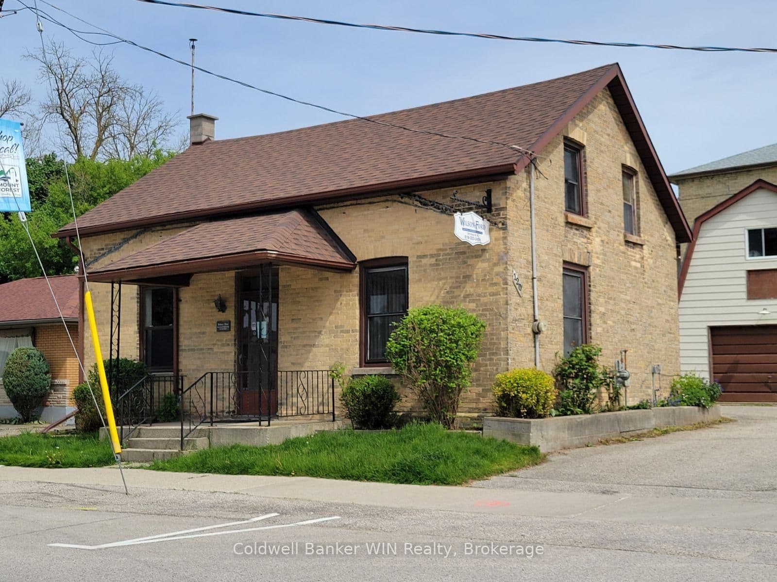 120 King Street E - Image 1