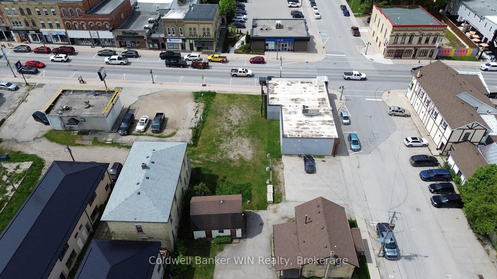 120 King Street E thumbnail 9