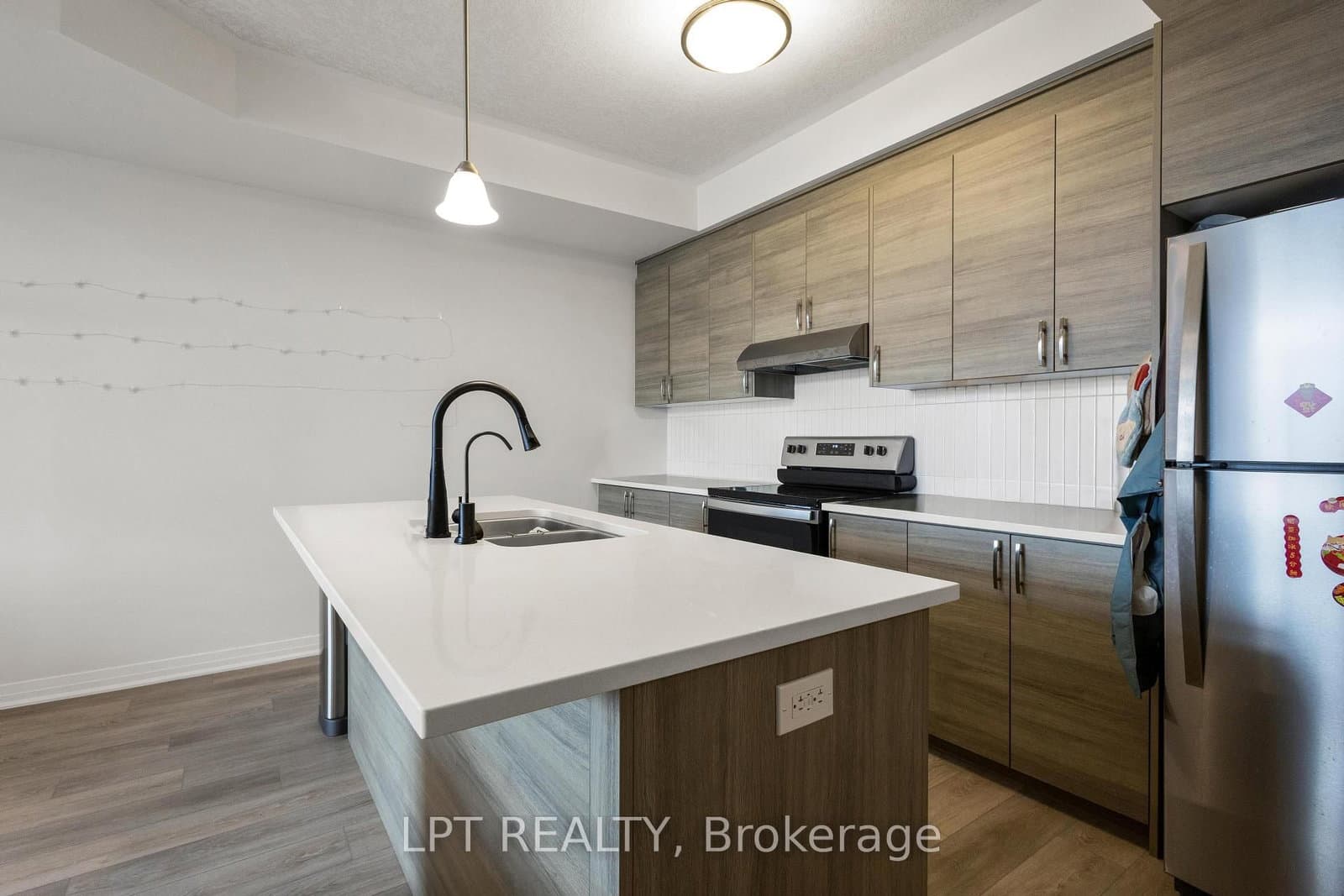 142 Foamflower Place, Unit 60 thumbnail 9