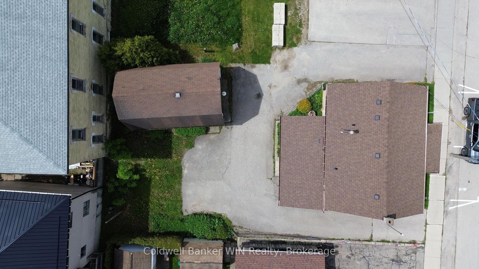 120 King Street E thumbnail 6