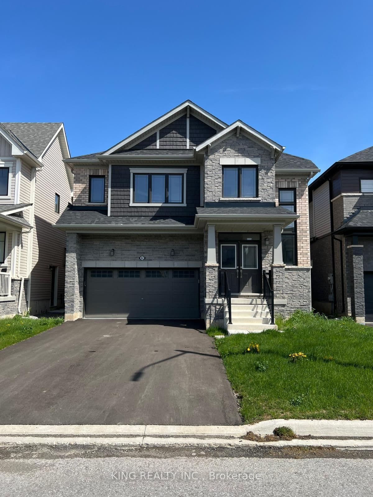 82 SUNFLOWER Crescent - Image 1