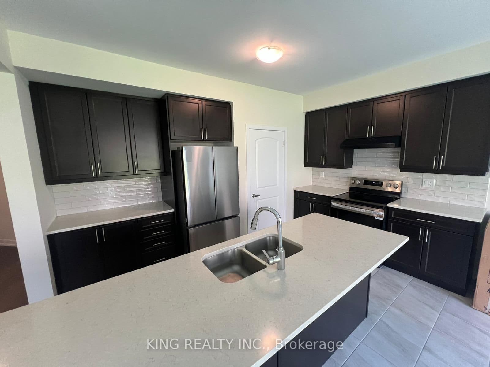 82 SUNFLOWER Crescent thumbnail 7