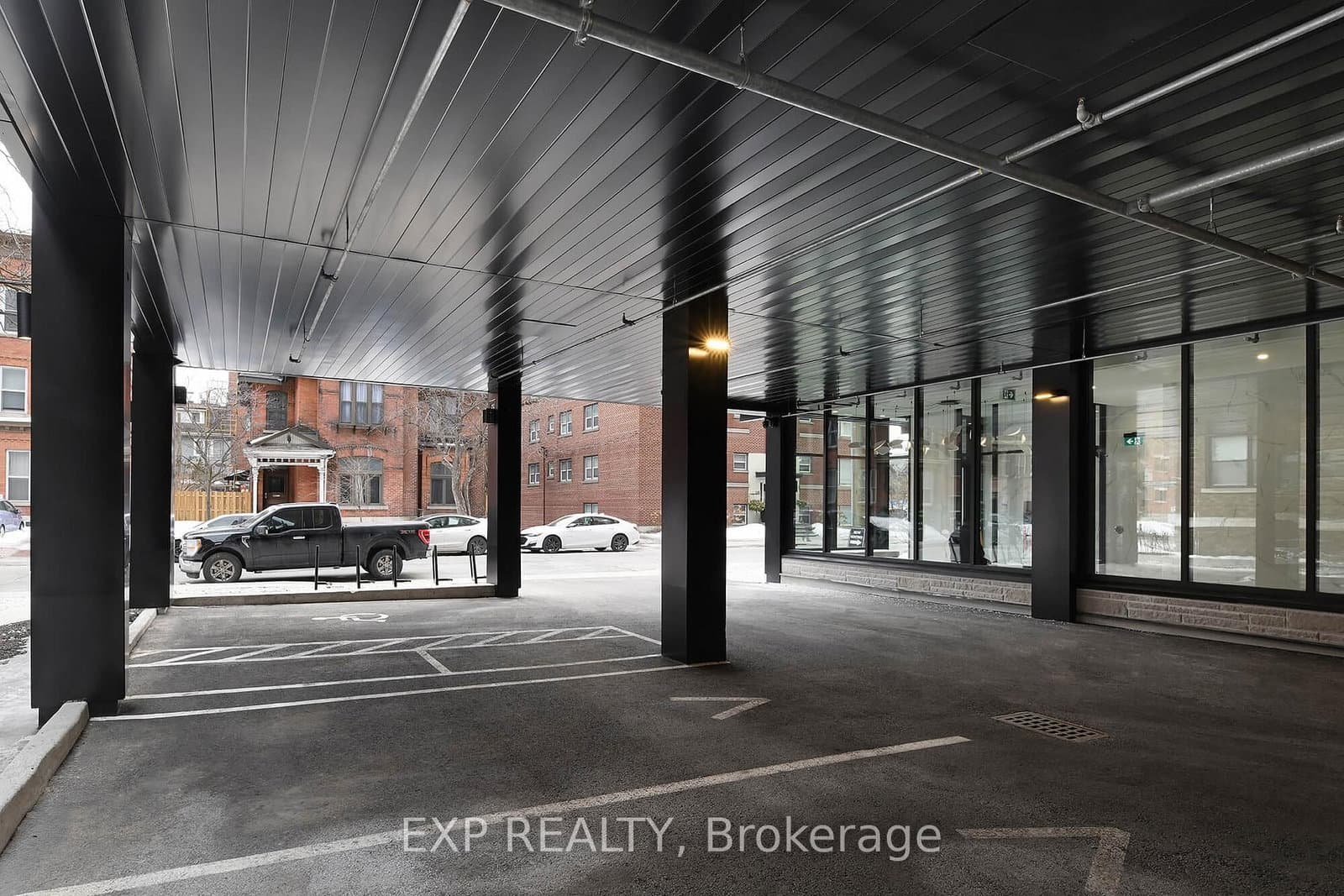 331 Cooper Street, Unit 701 thumbnail 19
