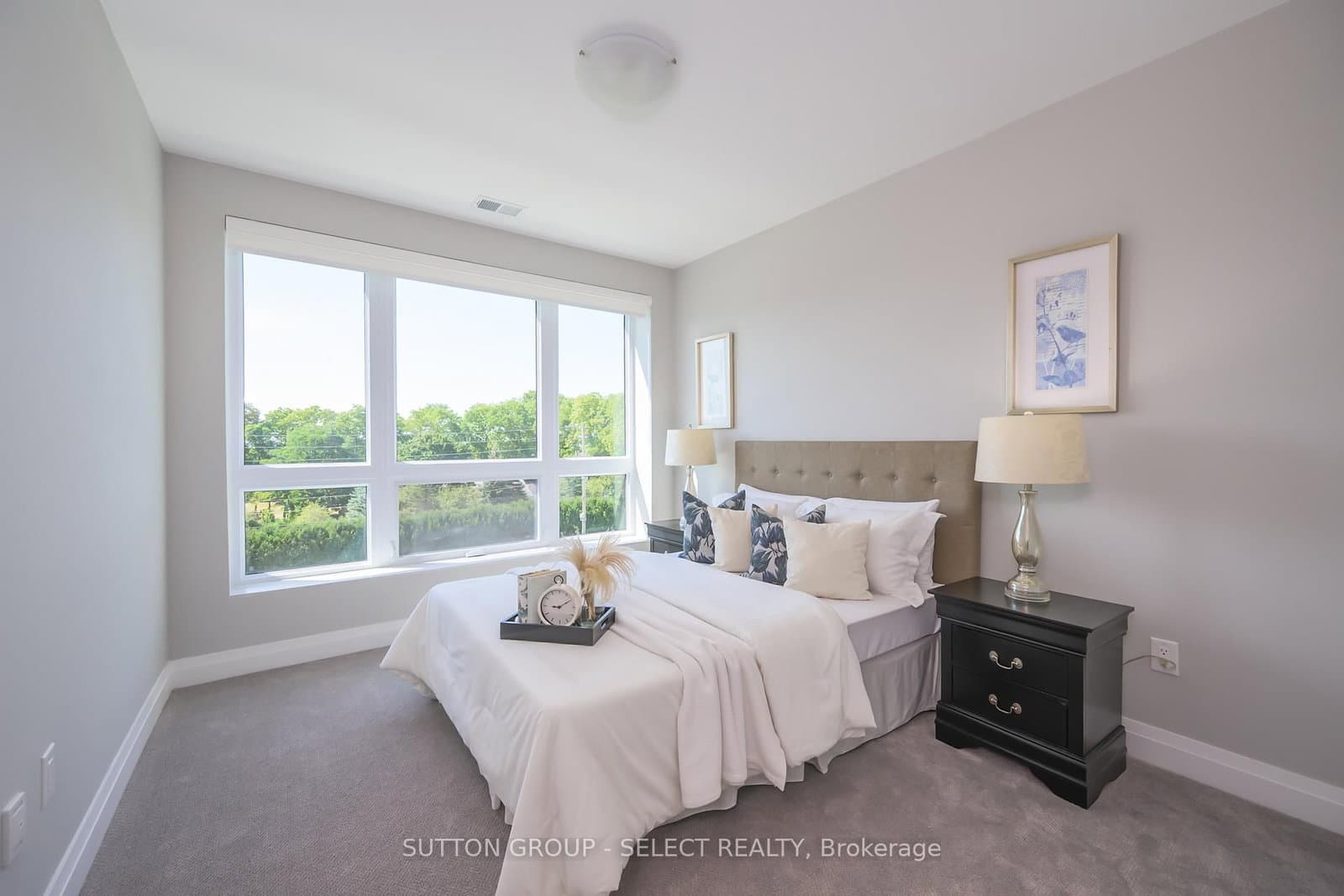 1975 Fountain Grass Drive, Unit 307 thumbnail 9