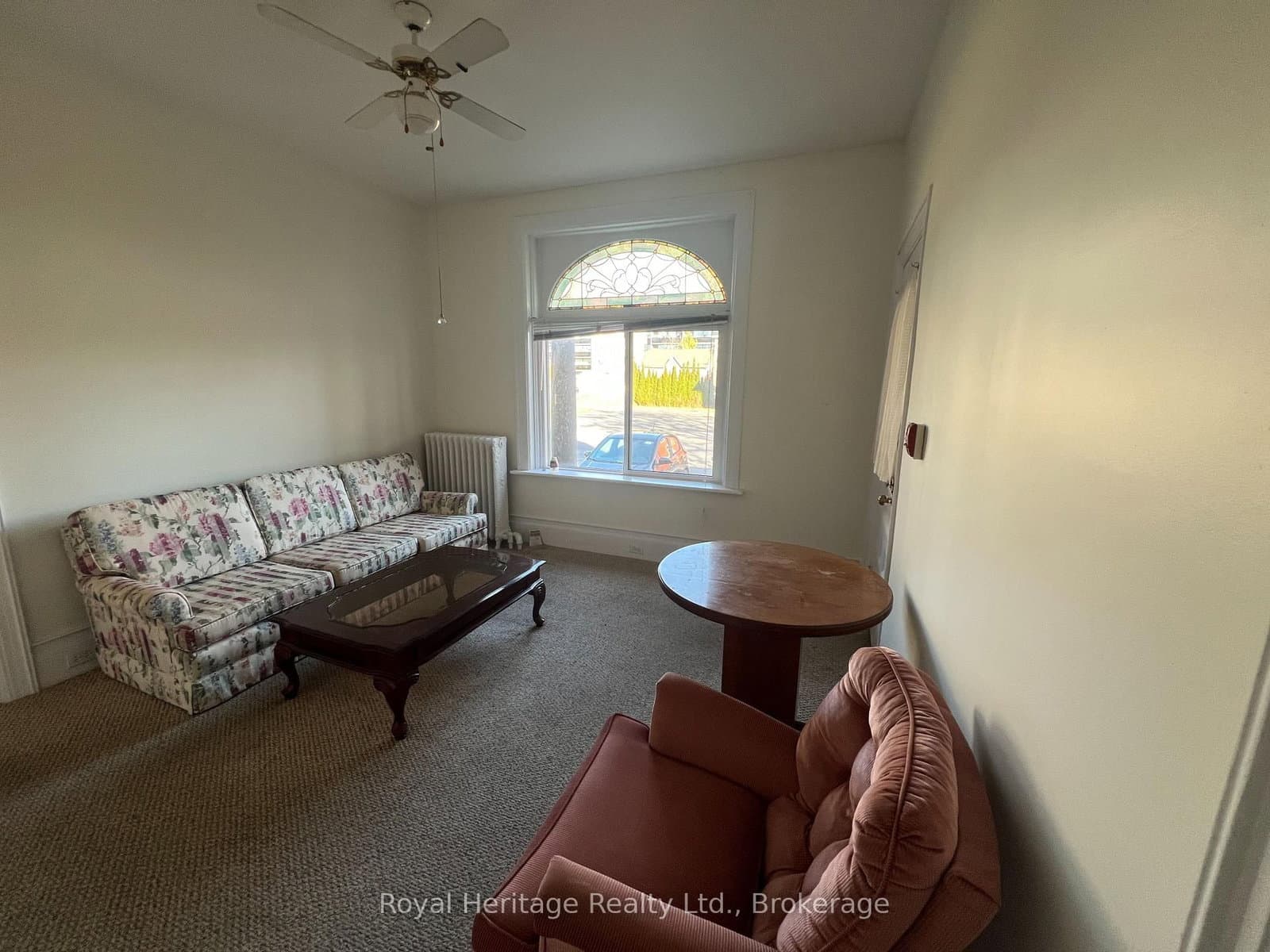 80 Bridge Street W, Unit 4 thumbnail 8