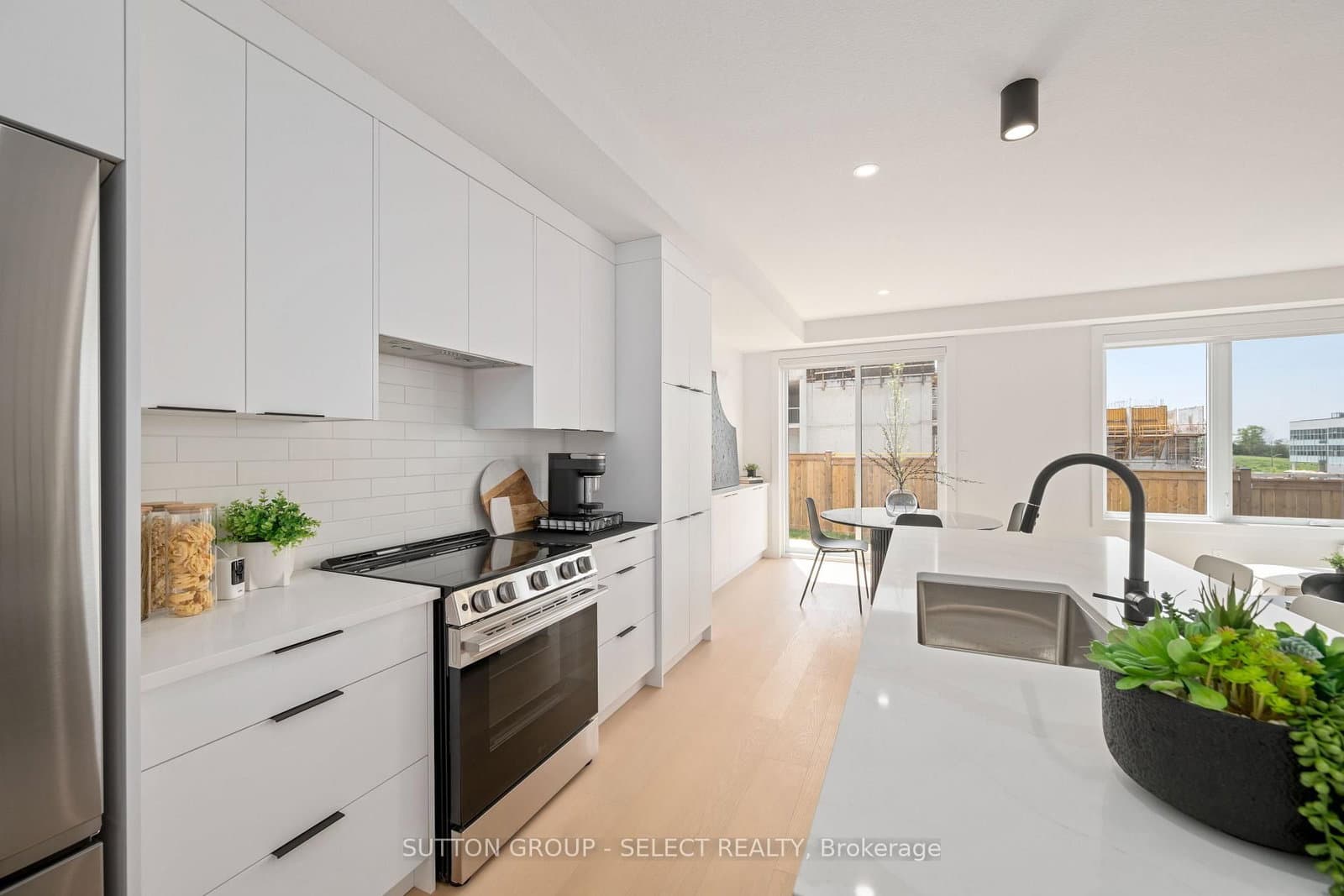1175 Riverbend Road, Unit 76 thumbnail 3