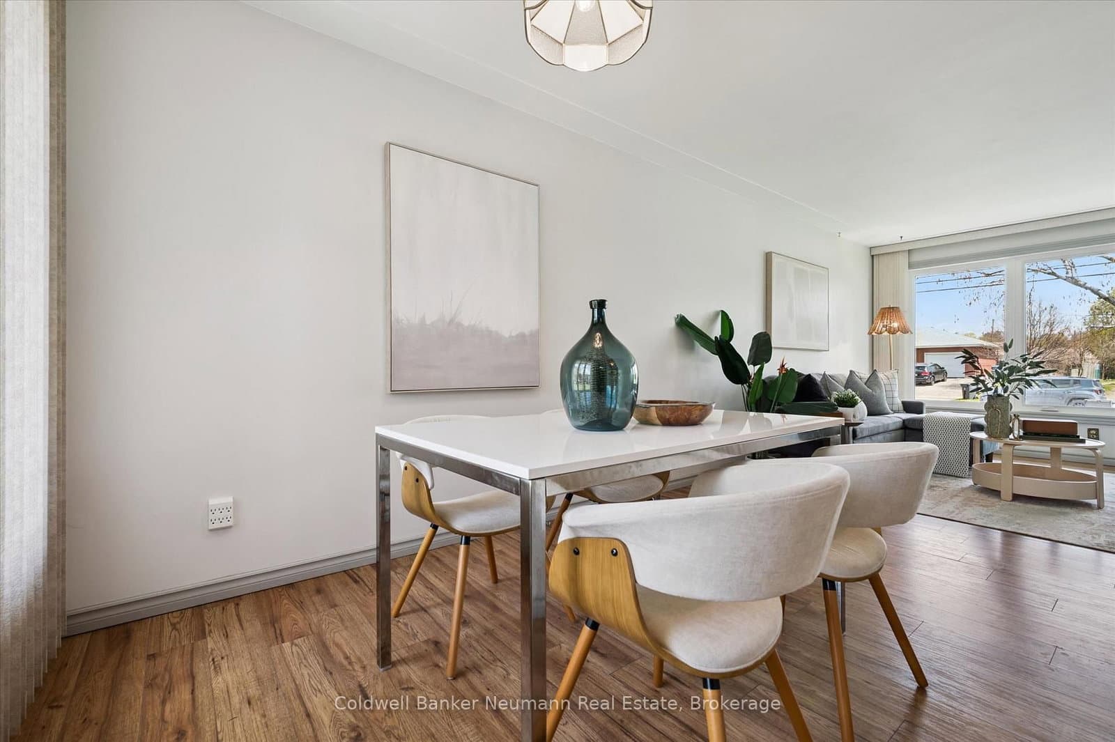 92 Victoria Road N thumbnail 11