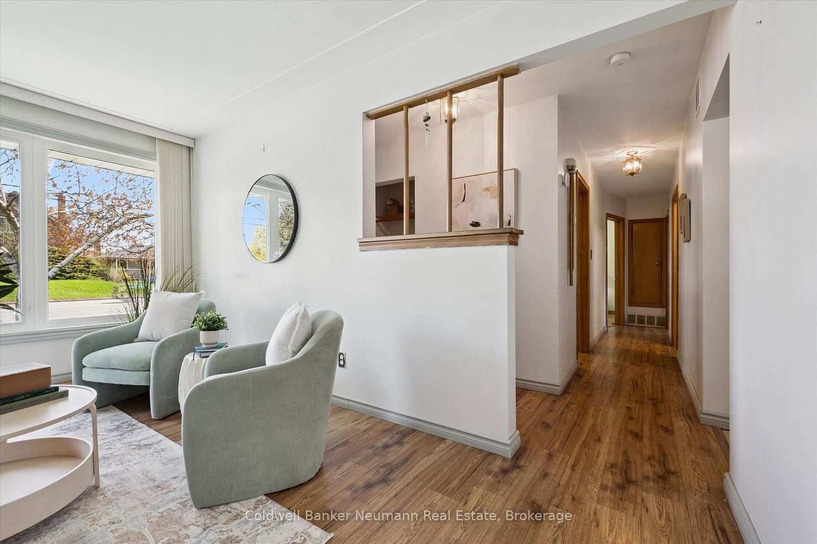 92 Victoria Road N thumbnail 20