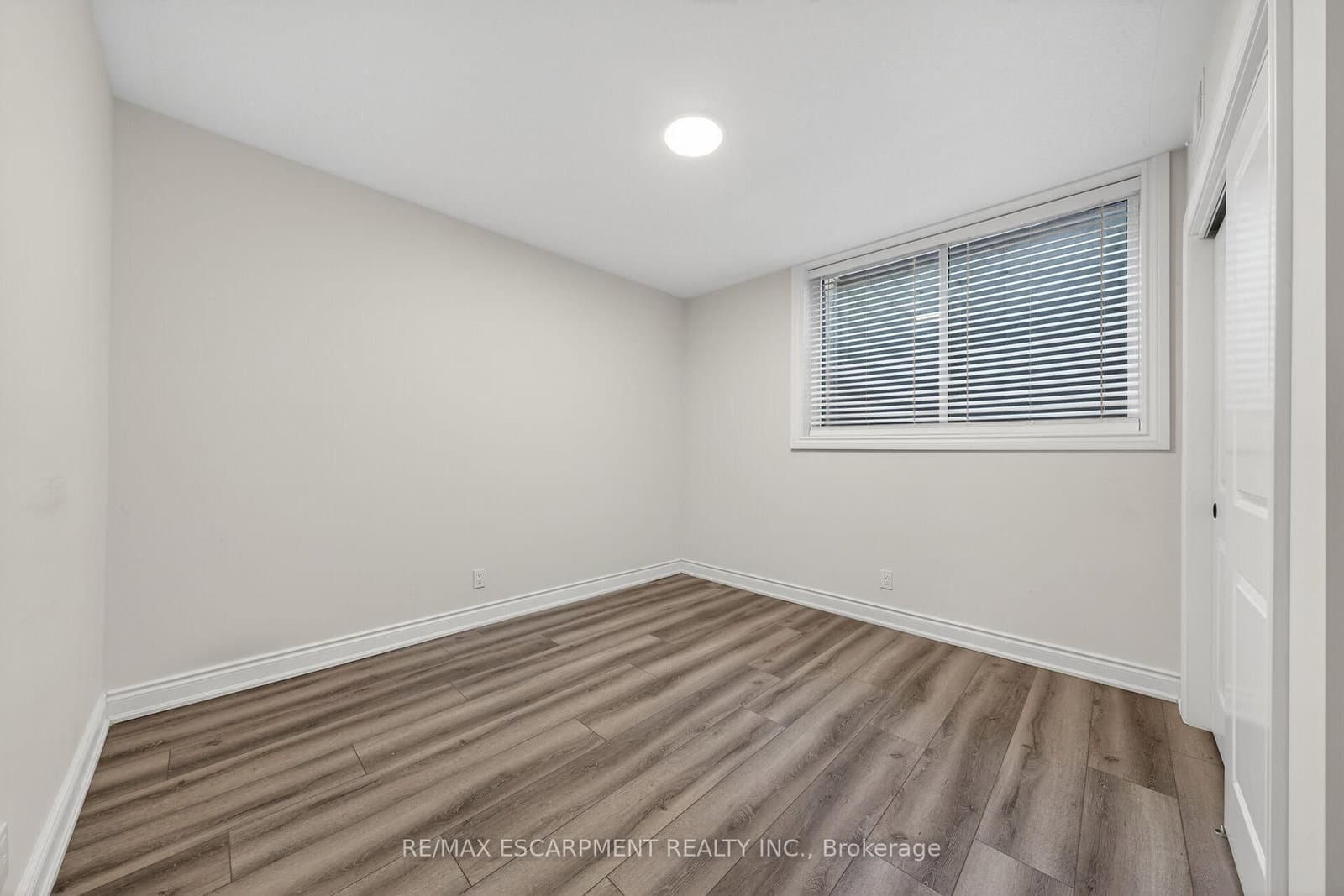 259 KING Street E, Unit 0B thumbnail 32