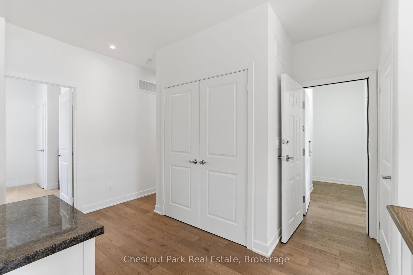 1869 Muskoka Rd 118 Highway W, Unit BHV A202 thumbnail 10