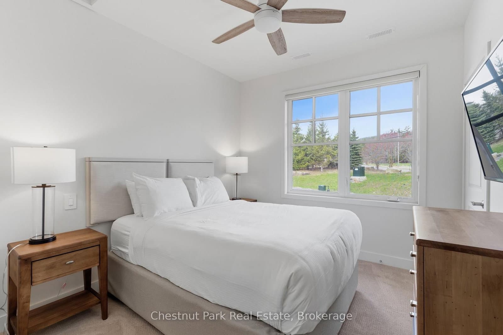 1869 Muskoka Rd 118 Highway W, Unit BHV A202 thumbnail 14
