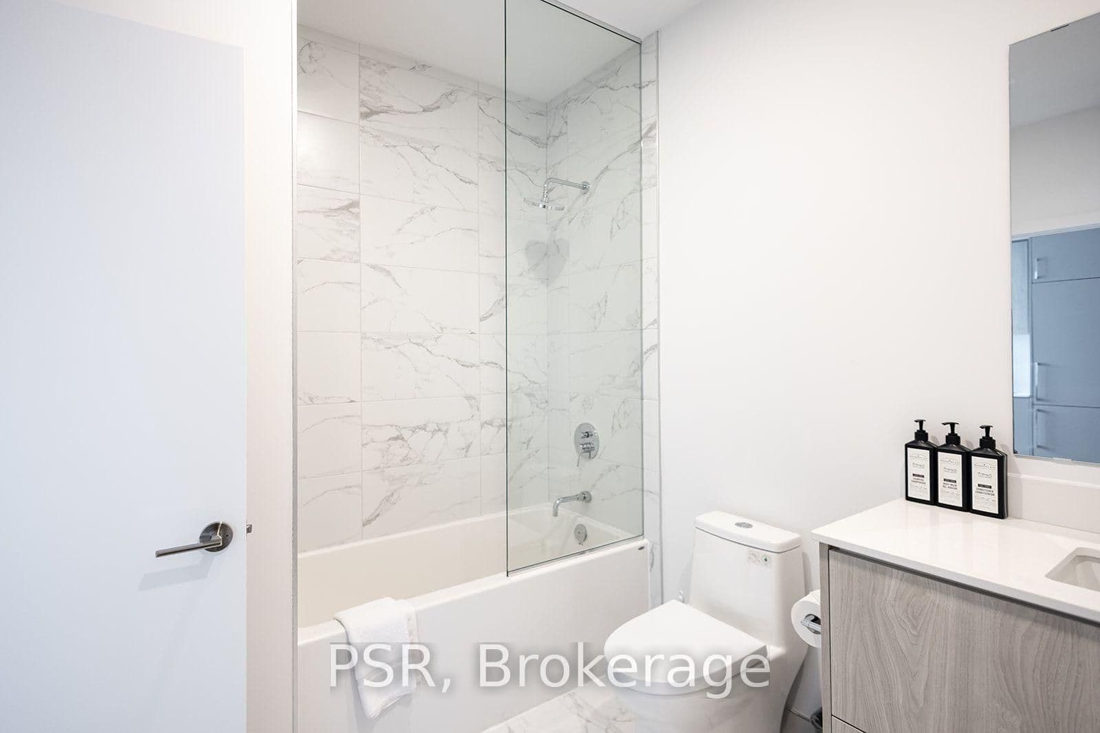 100 Carrick Trail, Unit 607 thumbnail 22