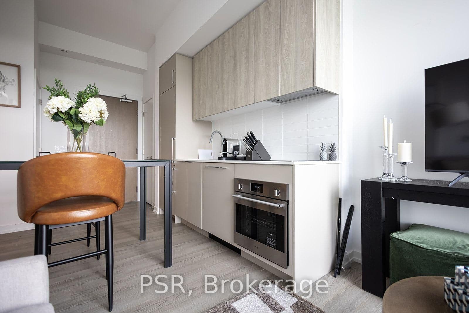 100 Carrick Trail, Unit 607 thumbnail 8