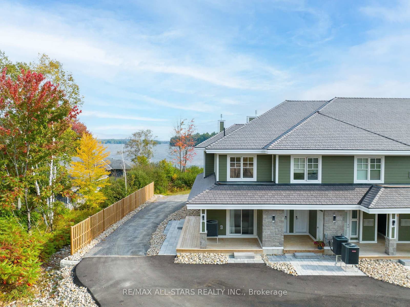 1869 Muskoka Road 118, Unit 31 - Image 1