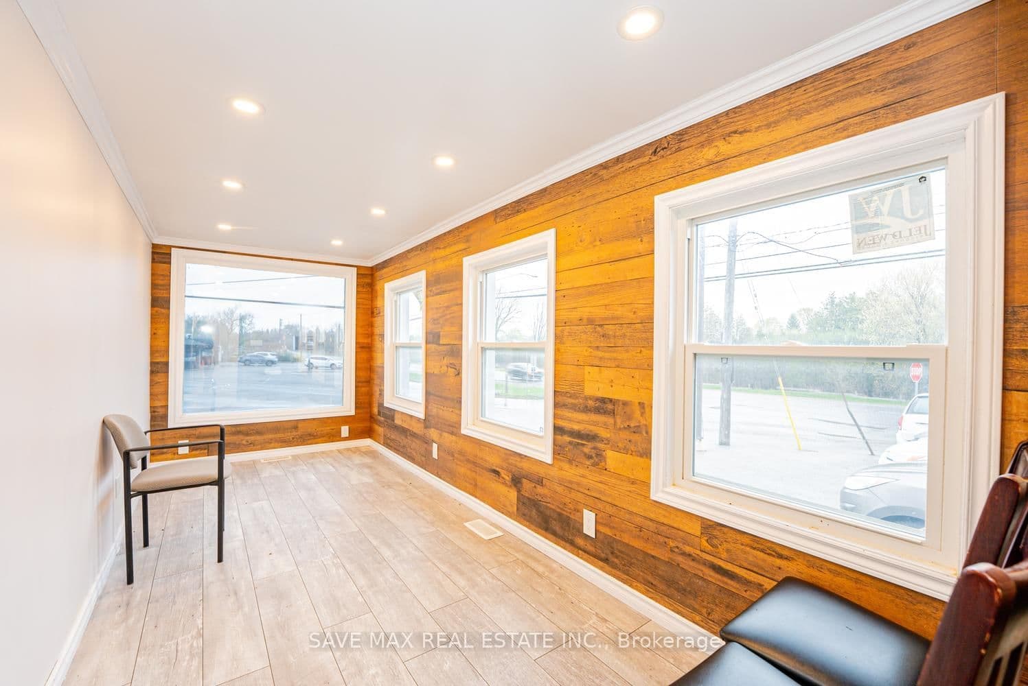 4 Beaumont Crescent thumbnail 13