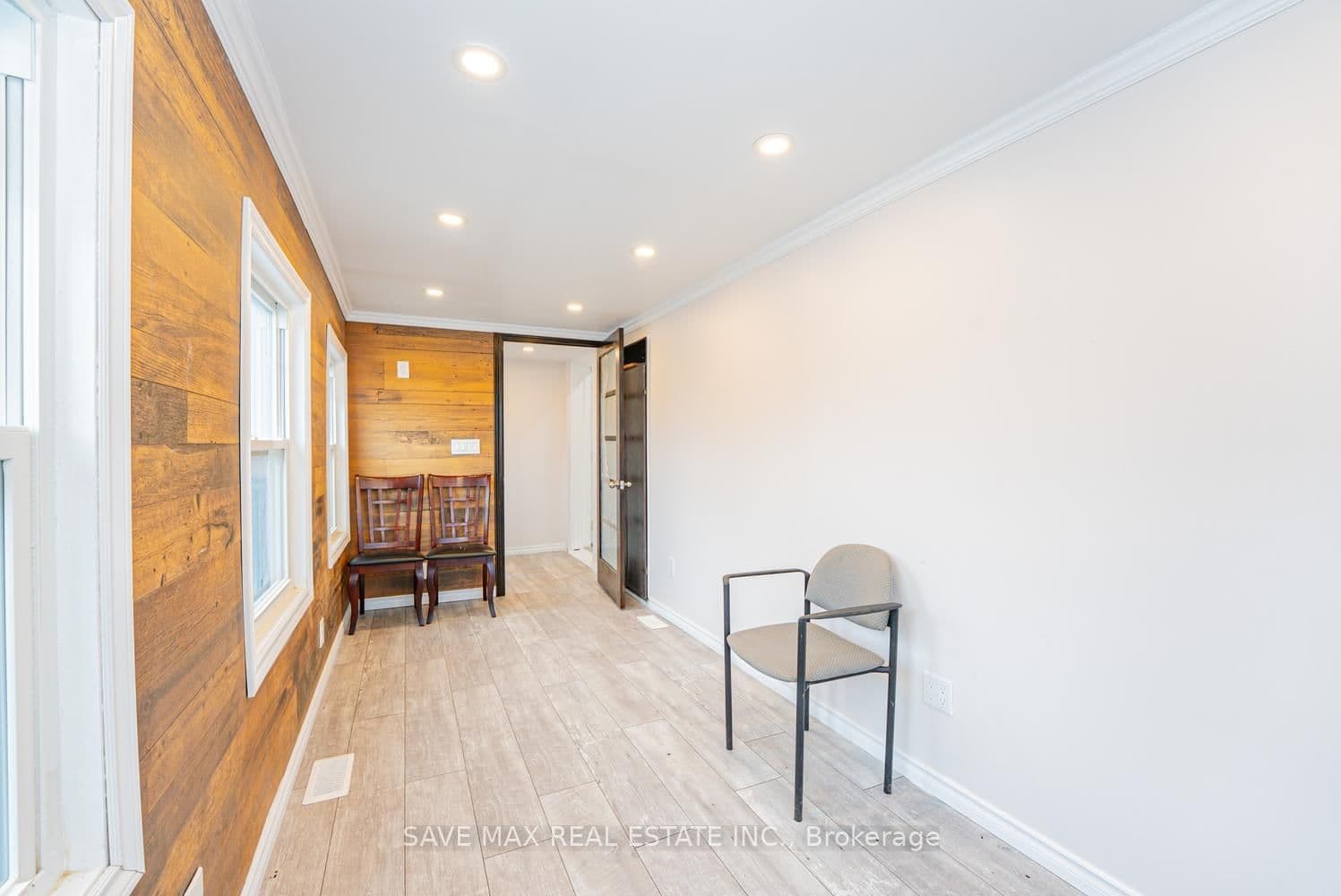 4 Beaumont Crescent thumbnail 14