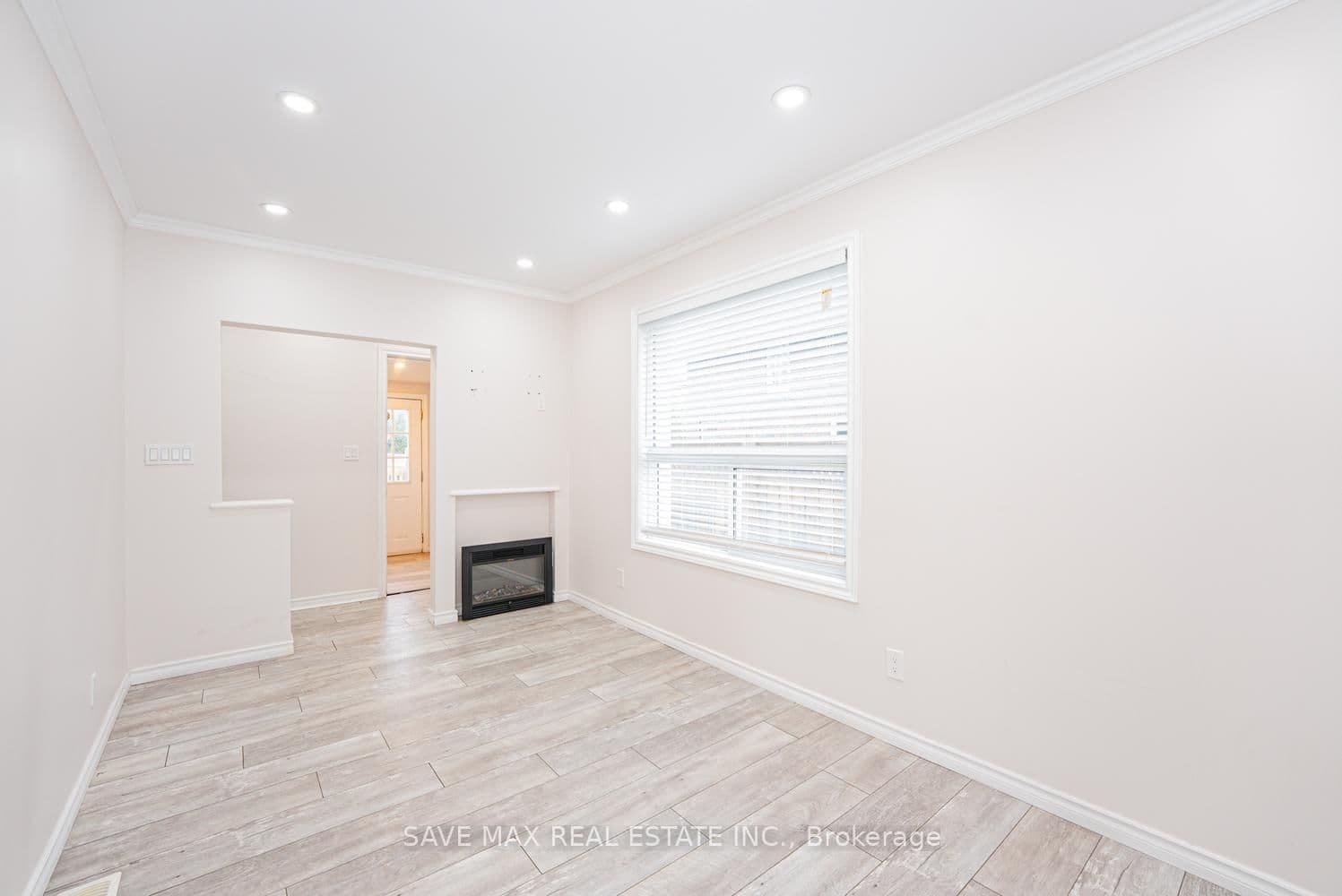 4 Beaumont Crescent thumbnail 19