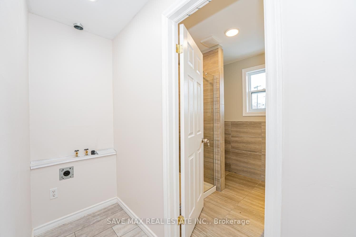 4 Beaumont Crescent thumbnail 23