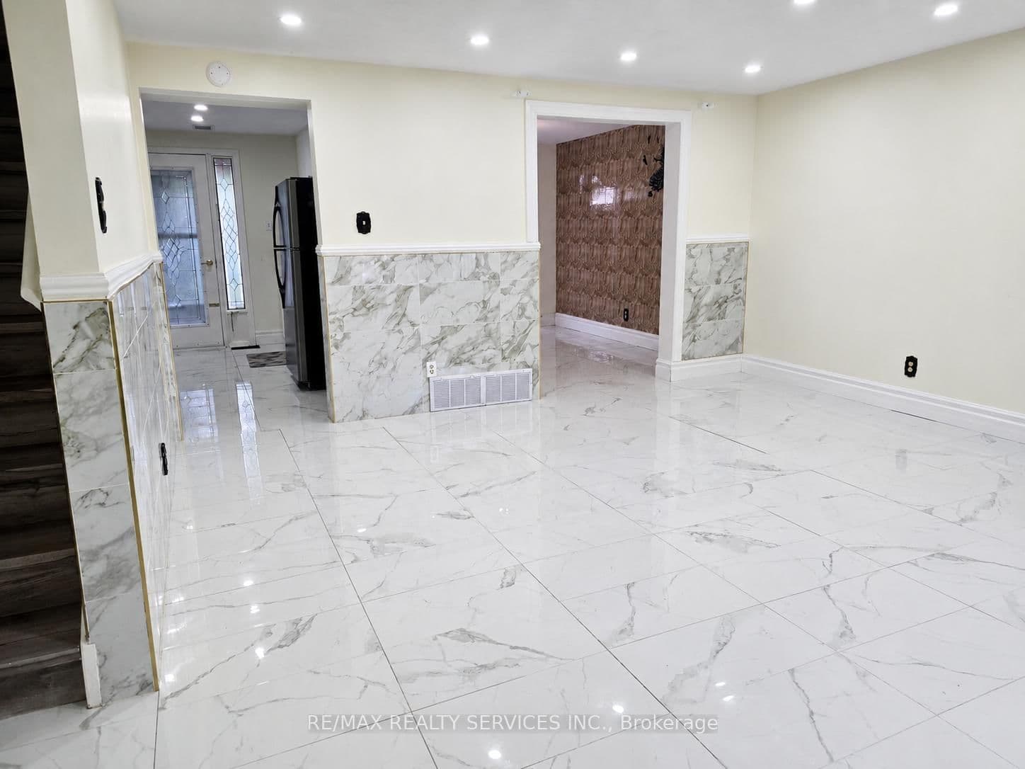 238 Linden Drive thumbnail 5