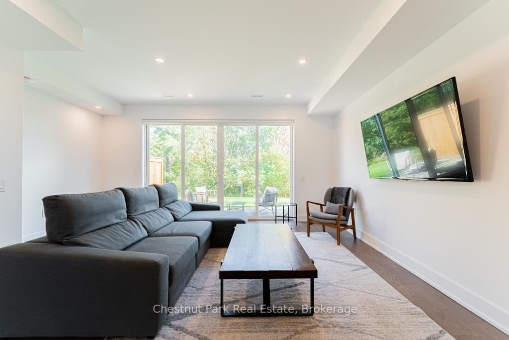 29 ROCKMOUNT Crescent thumbnail 12