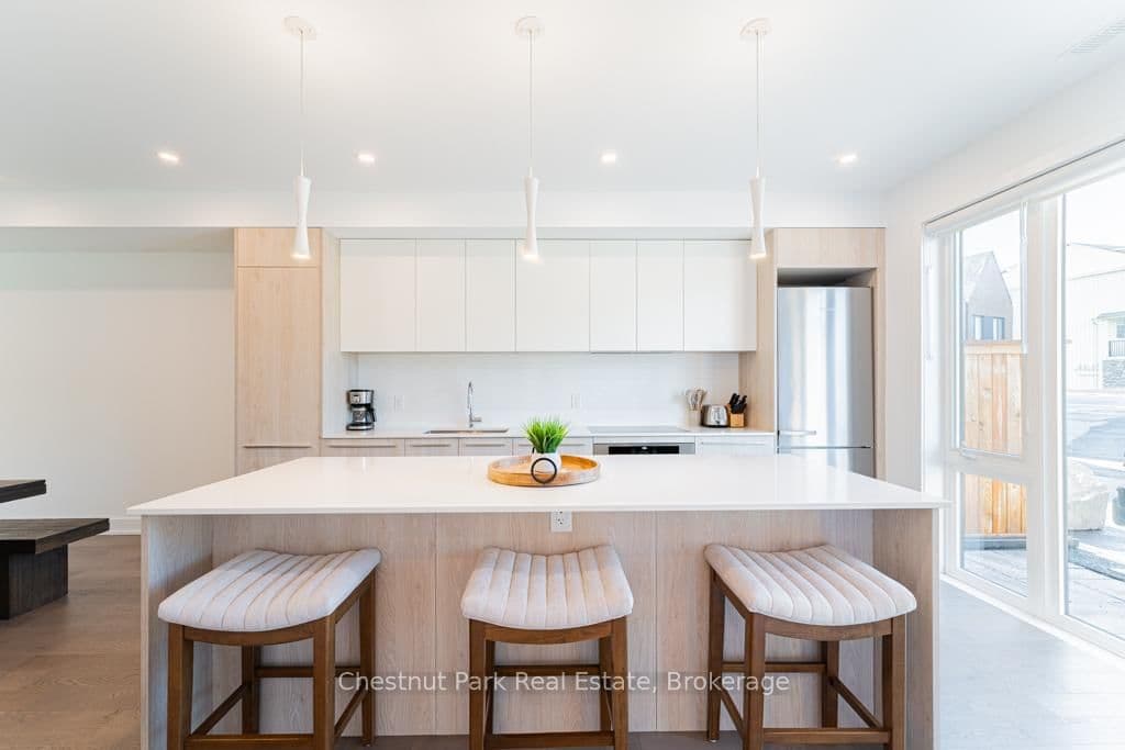 29 ROCKMOUNT Crescent thumbnail 6