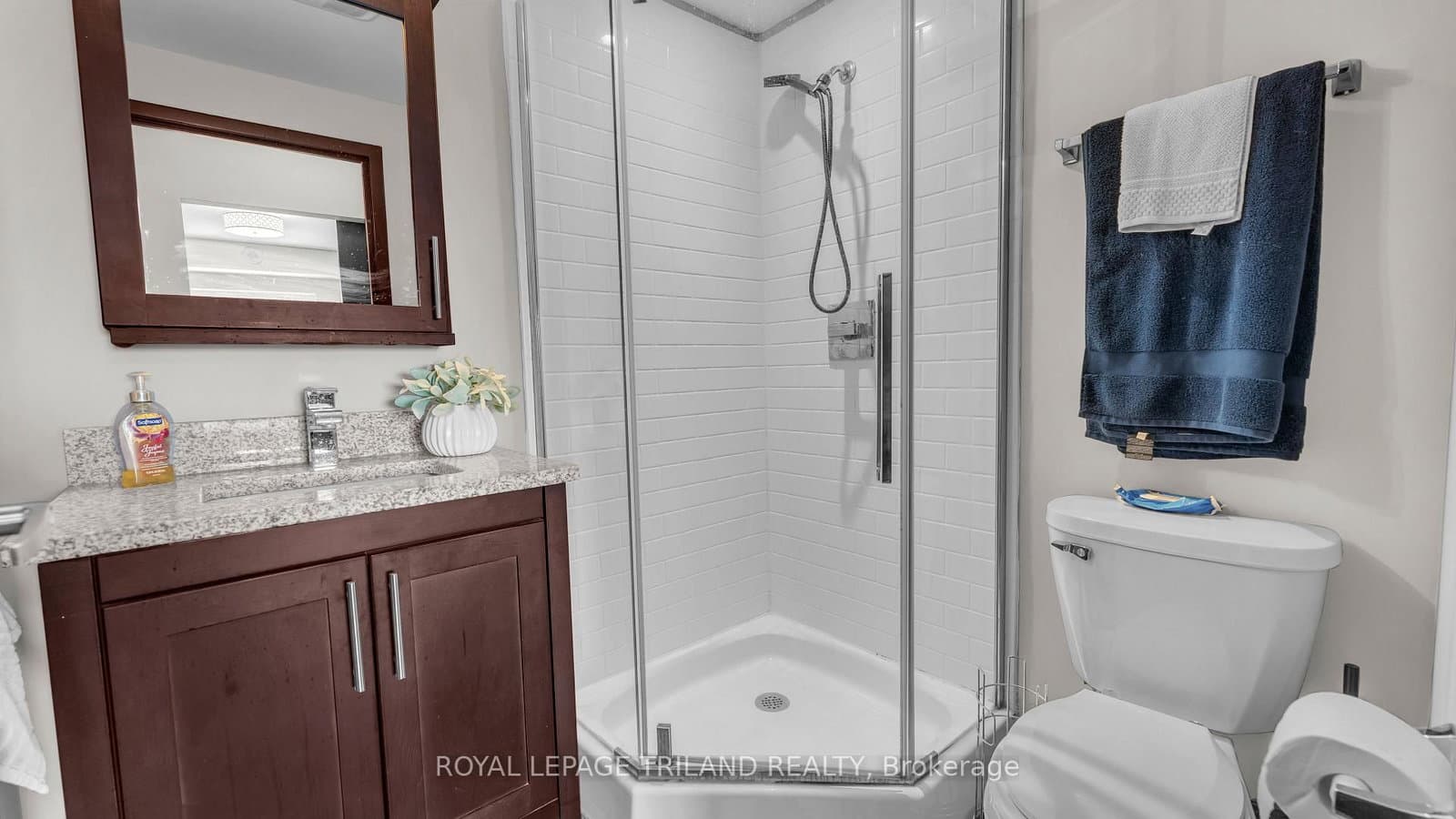 1235 Richmond Street, Unit 901 thumbnail 10