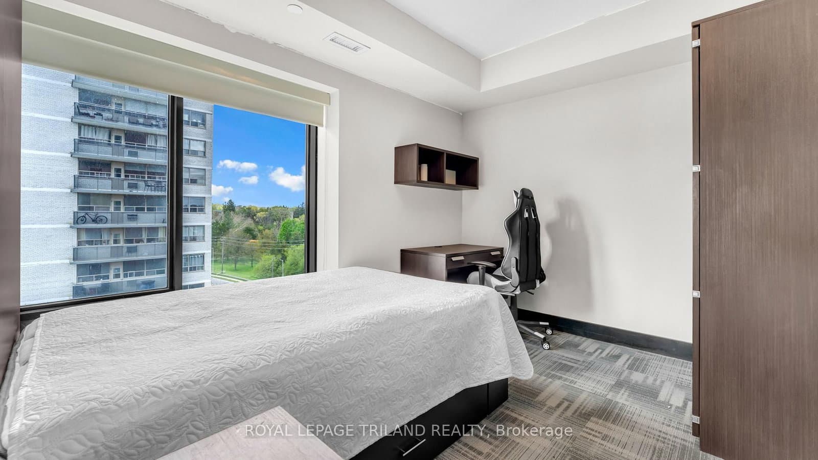 1235 Richmond Street, Unit 901 thumbnail 12