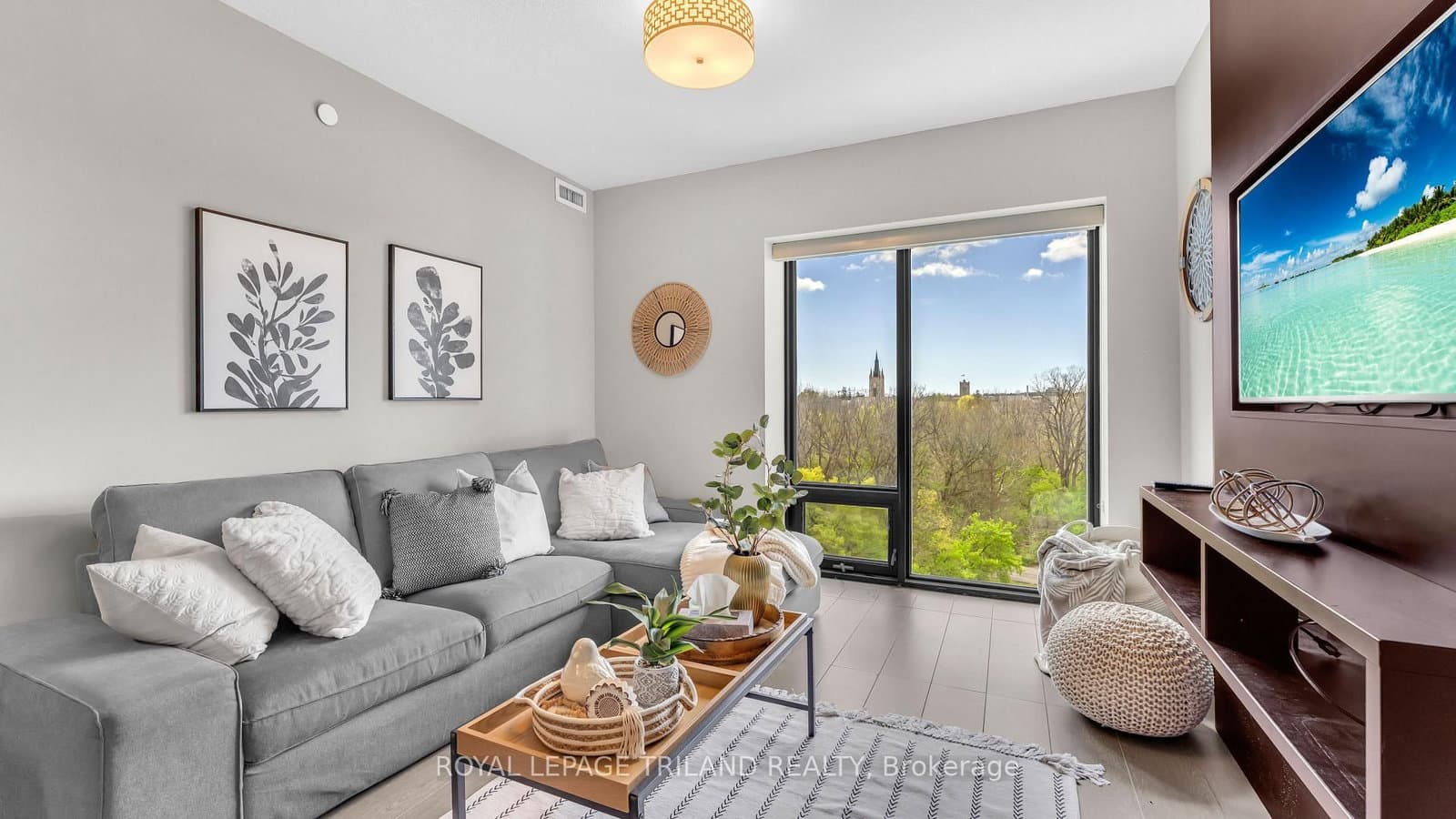 1235 Richmond Street, Unit 901 thumbnail 6