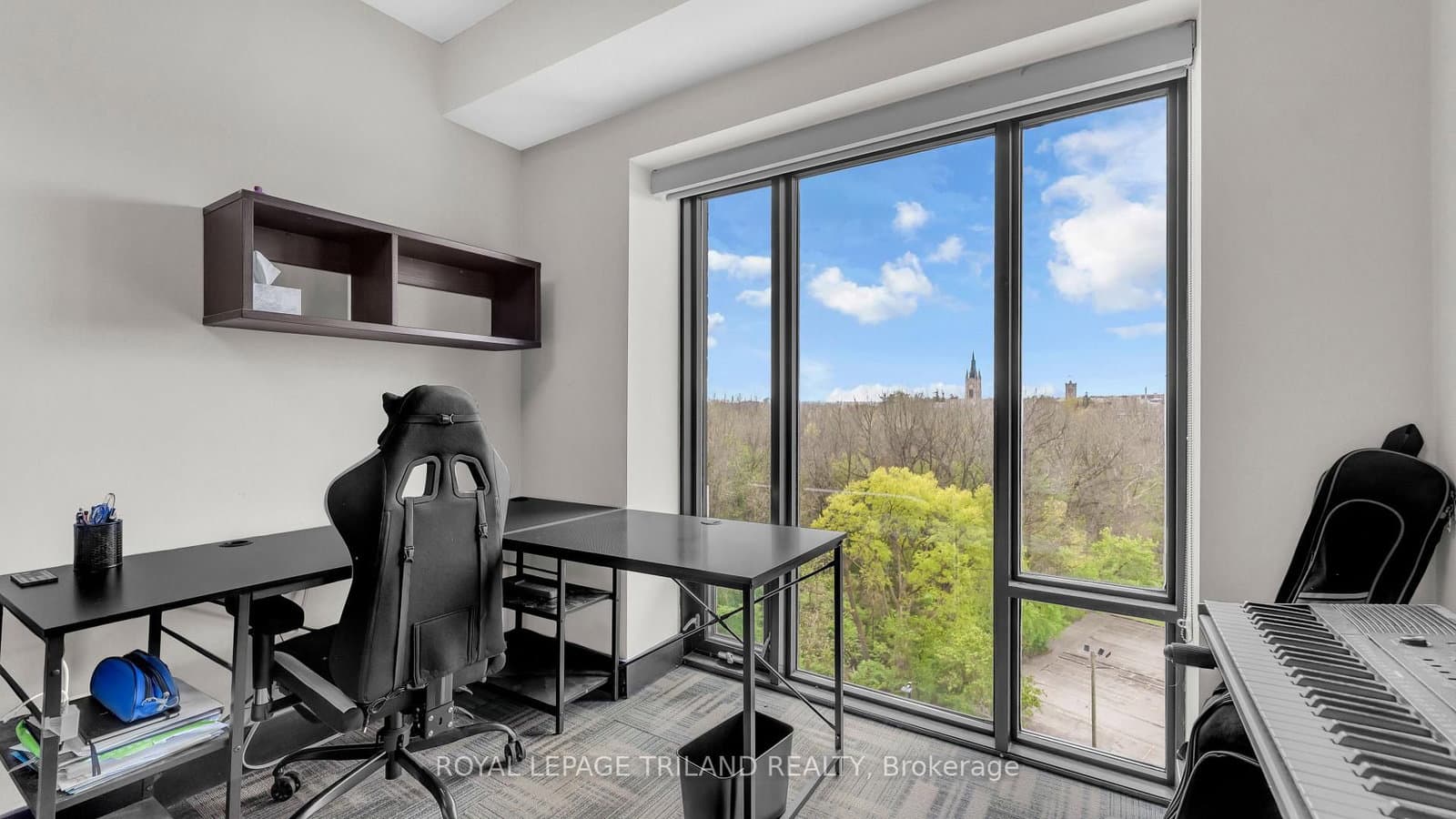 1235 Richmond Street, Unit 901 thumbnail 8