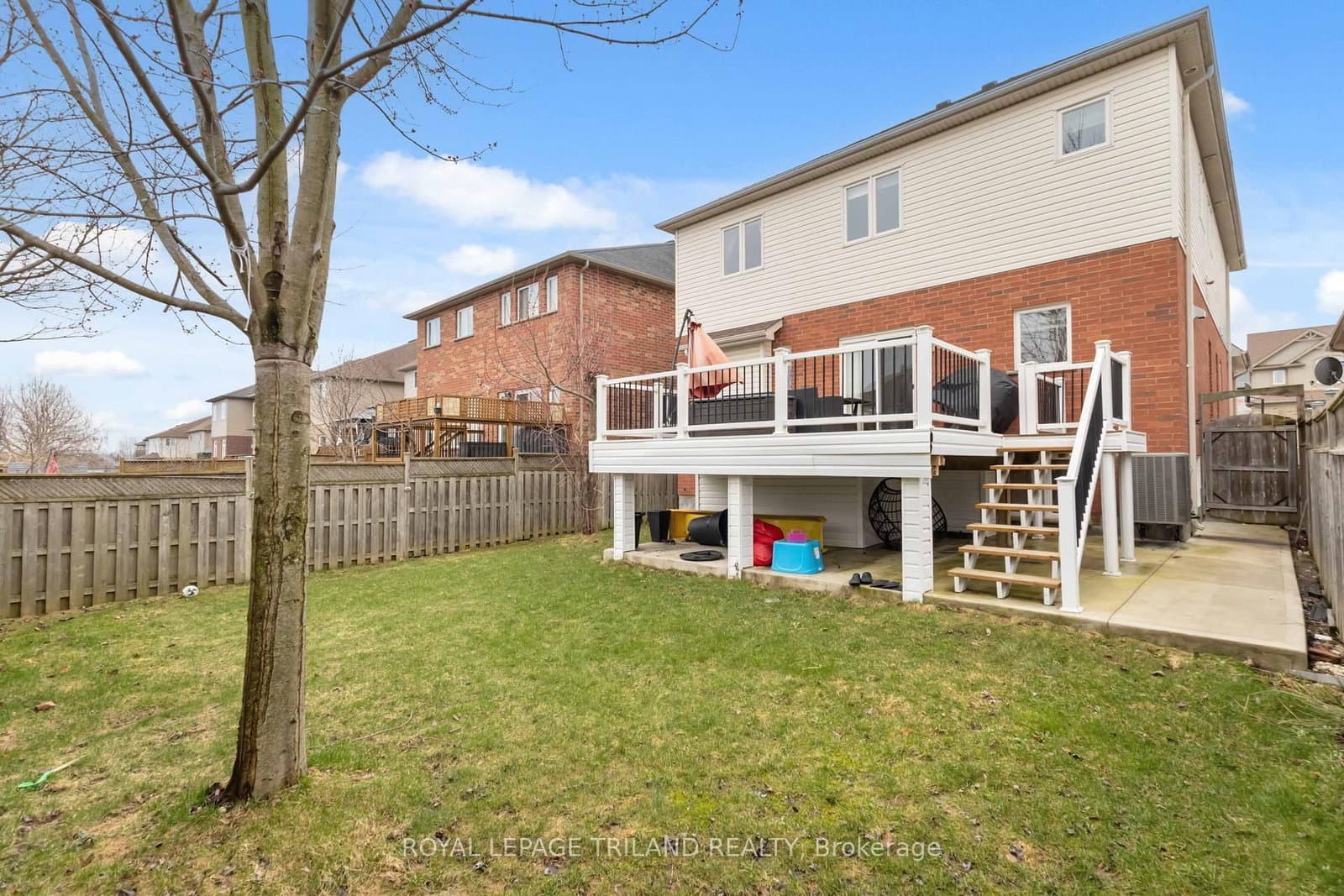 860 Kettleridge Street thumbnail 35