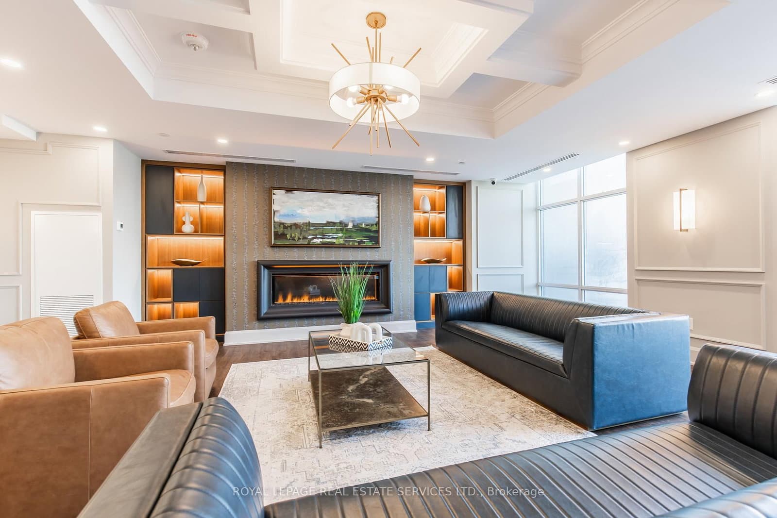 460 Dundas Street E, Unit 221 thumbnail 15