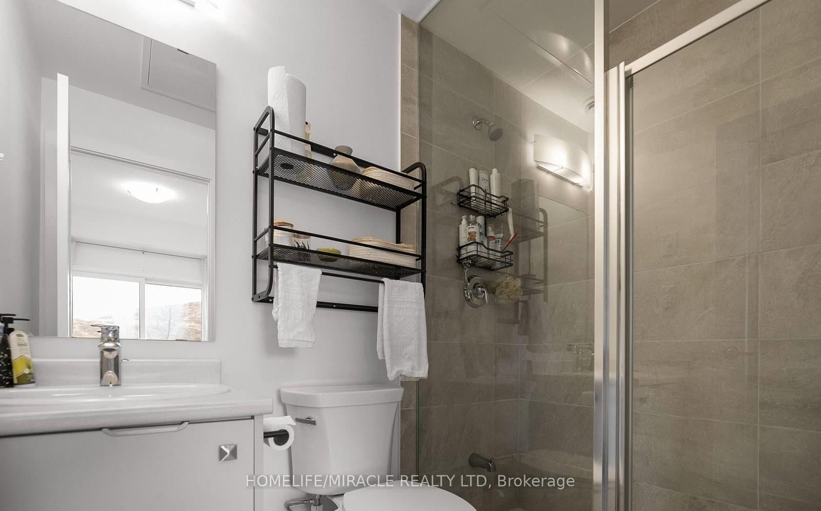 10 Palace Street, Unit C2 thumbnail 17