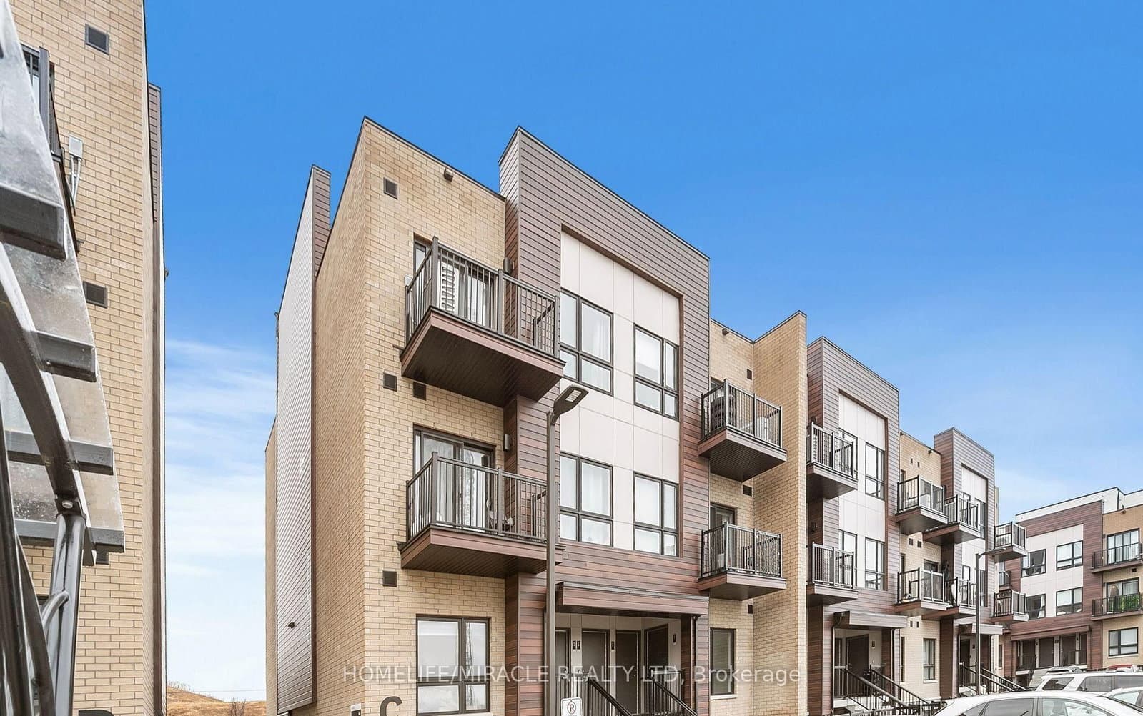 10 Palace Street, Unit C2 thumbnail 4