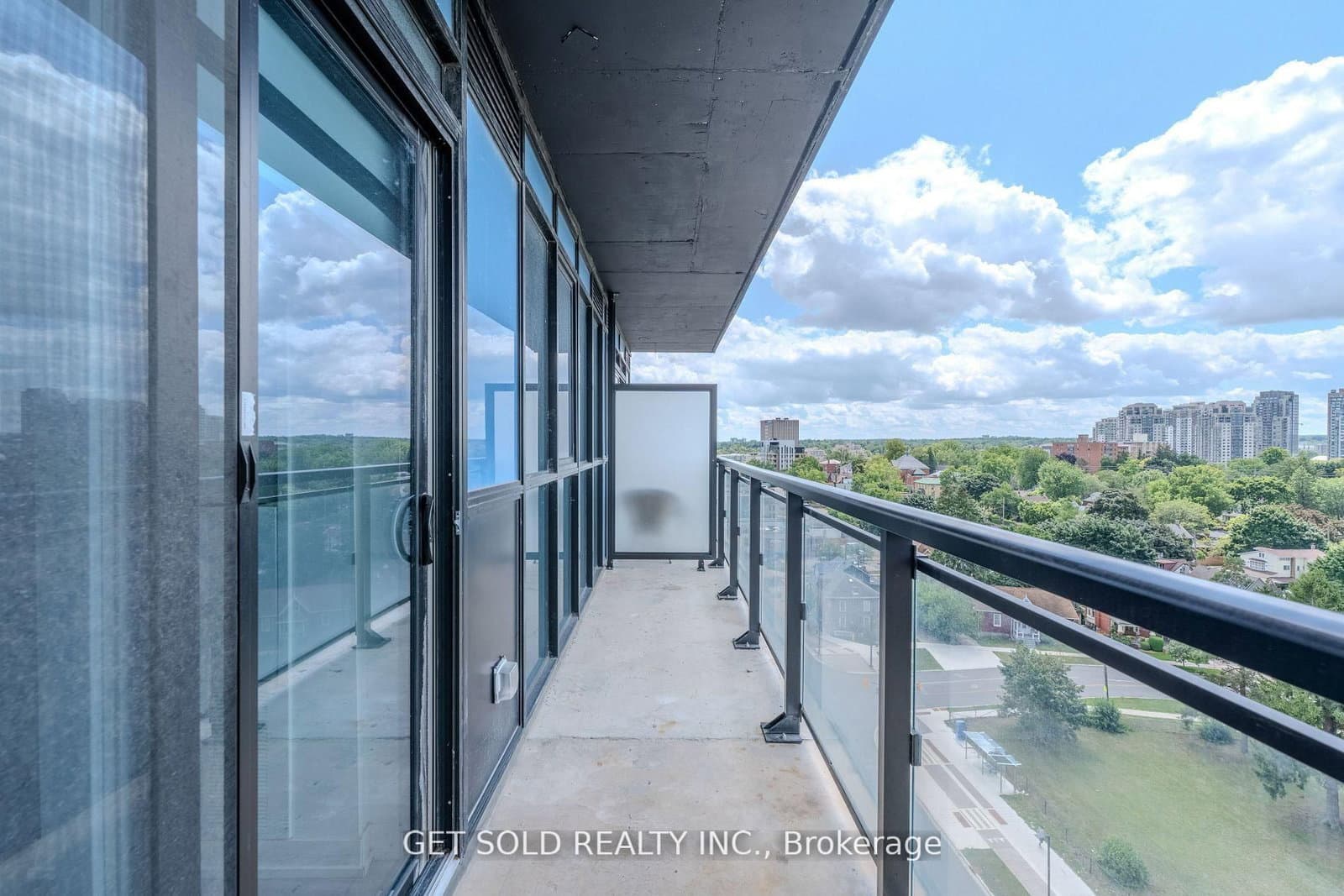 128 King Street N, Unit 1105 thumbnail 10