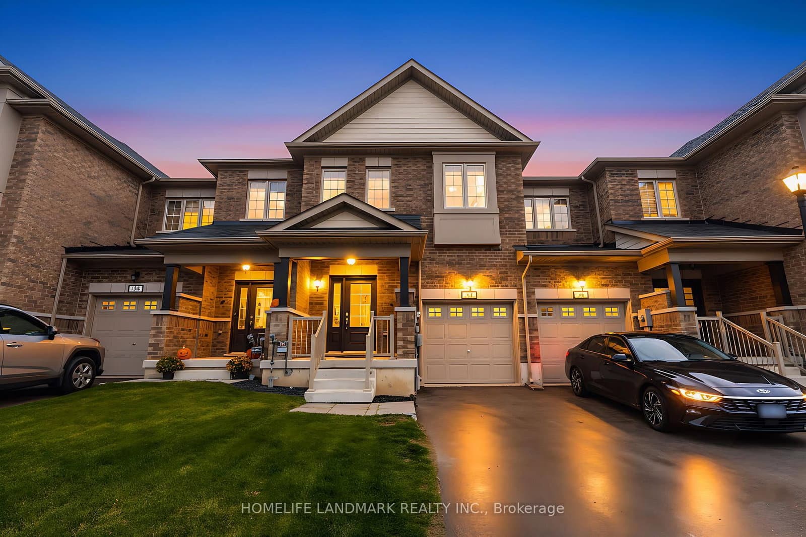 21 Sapphire Way - Image 1