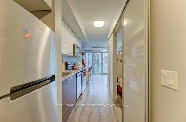 250 Albert Street, Unit 203 thumbnail 15