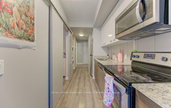 250 Albert Street, Unit 203 thumbnail 22