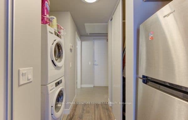 250 Albert Street, Unit 203 thumbnail 23