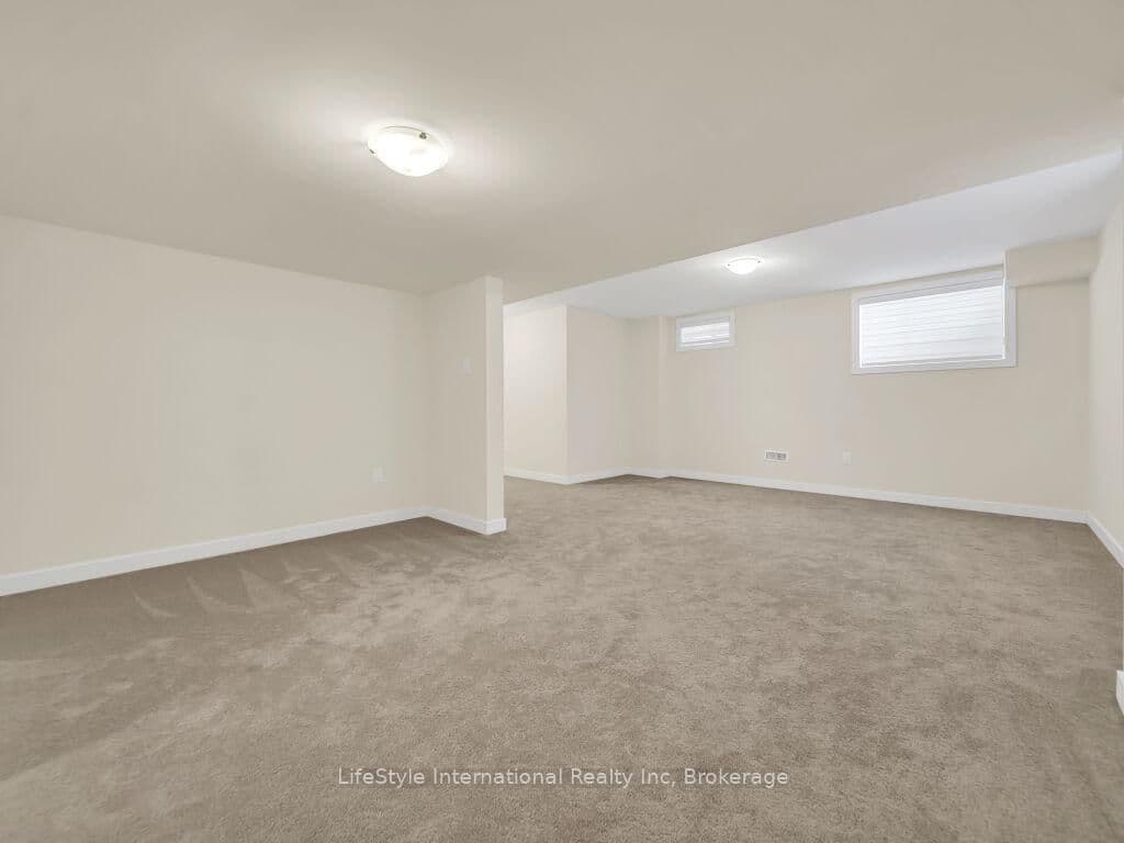24 Hutchison Road thumbnail 38