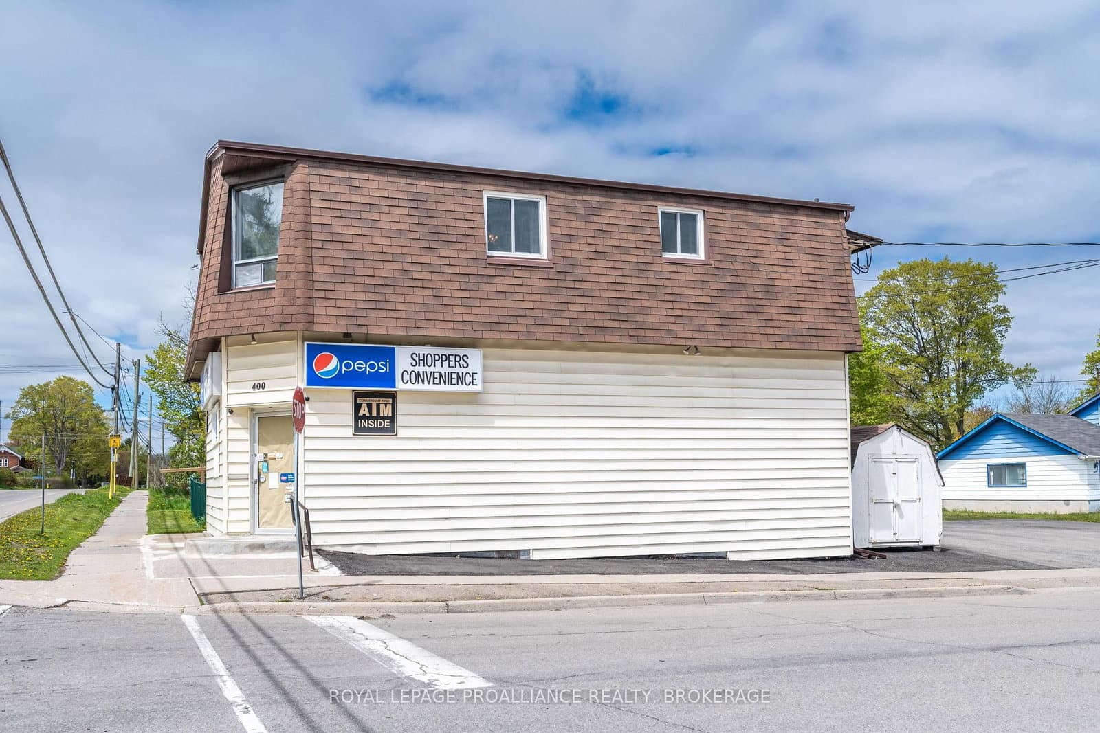 400 King Street W thumbnail 2