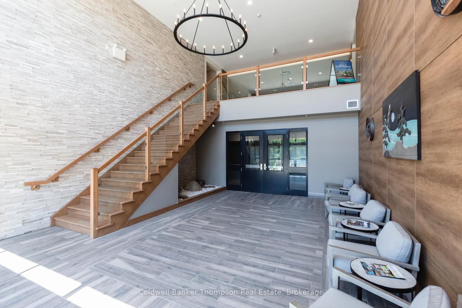 25 PEN LAKE POINT Road, Unit 409 thumbnail 23