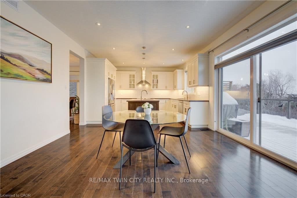268 EVENS POND Crescent thumbnail 14