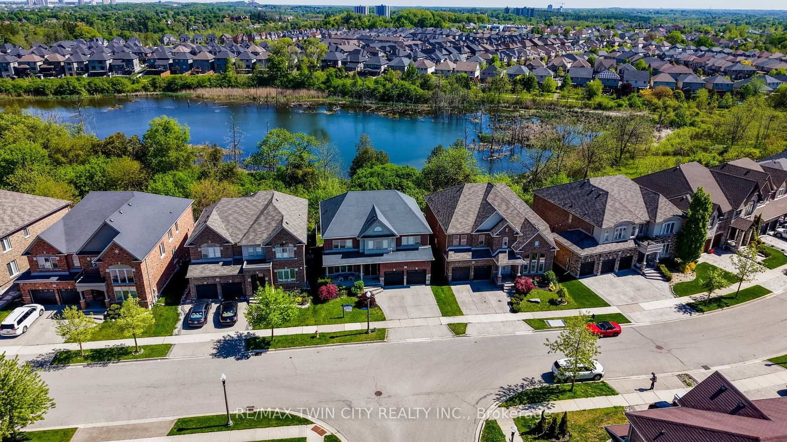 268 EVENS POND Crescent thumbnail 2