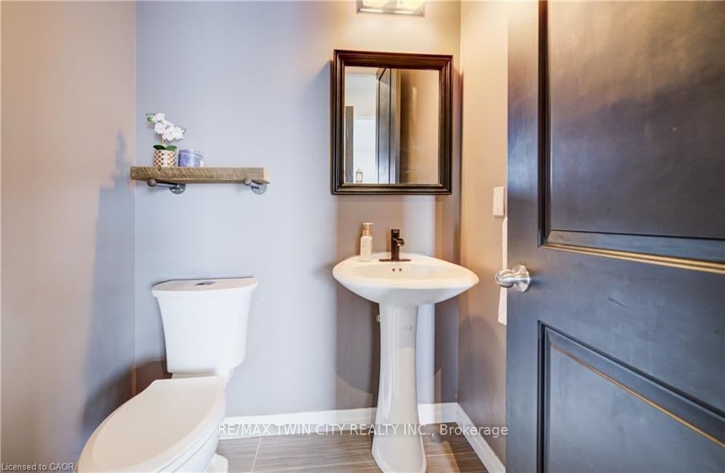 268 EVENS POND Crescent thumbnail 20
