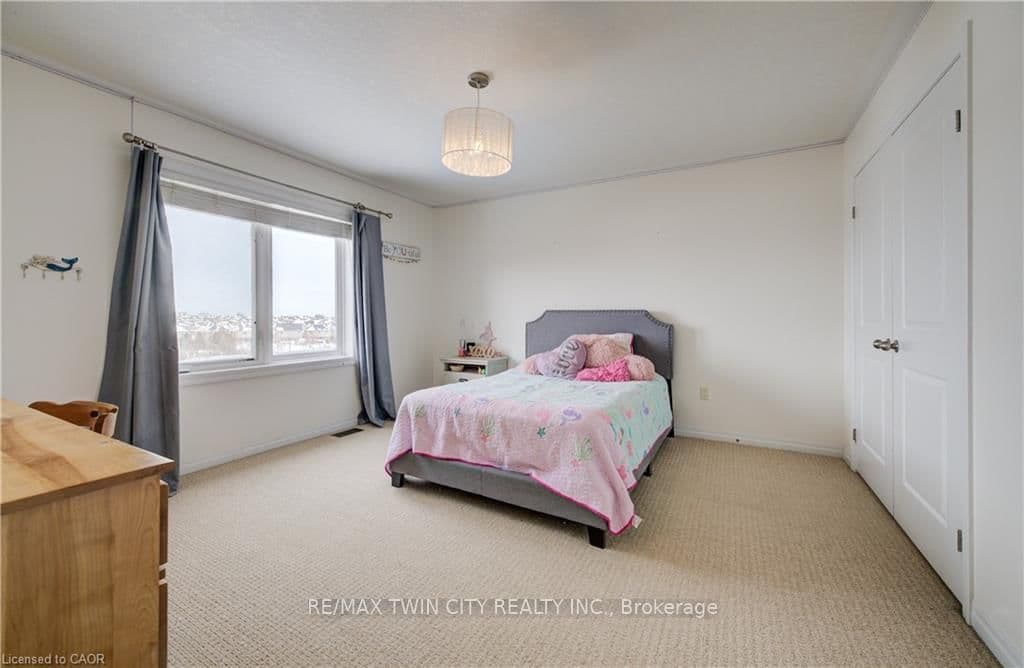 268 EVENS POND Crescent thumbnail 29
