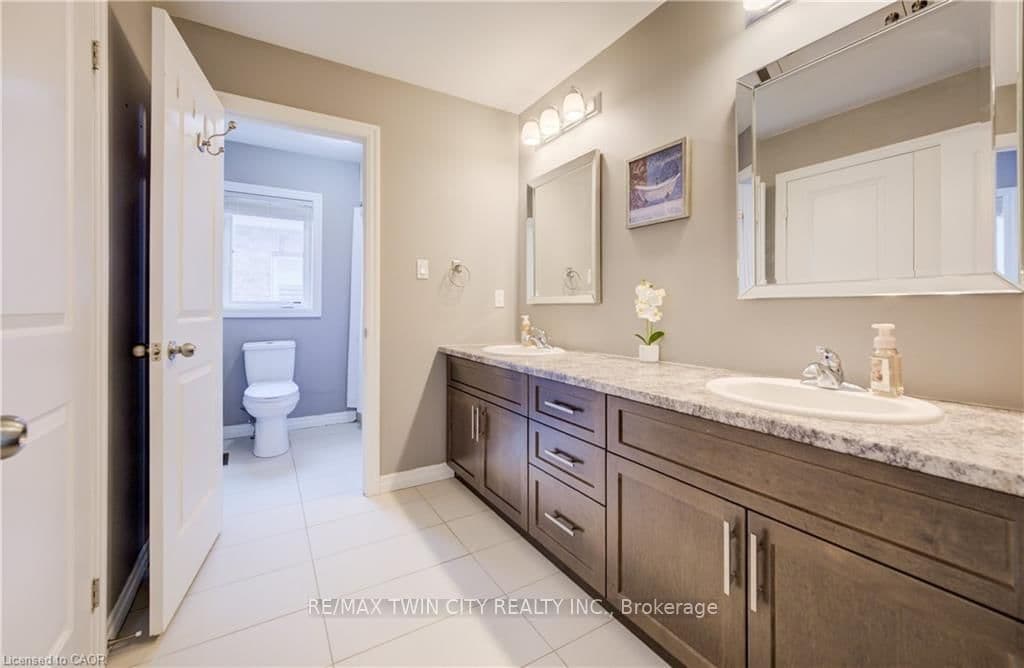 268 EVENS POND Crescent thumbnail 33